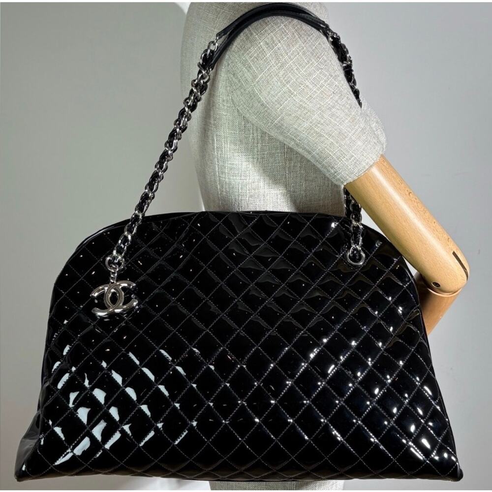 Chanel Black Quilted Patent Leather XL Just Mademoiselle Pristine - Picture 3 of 16